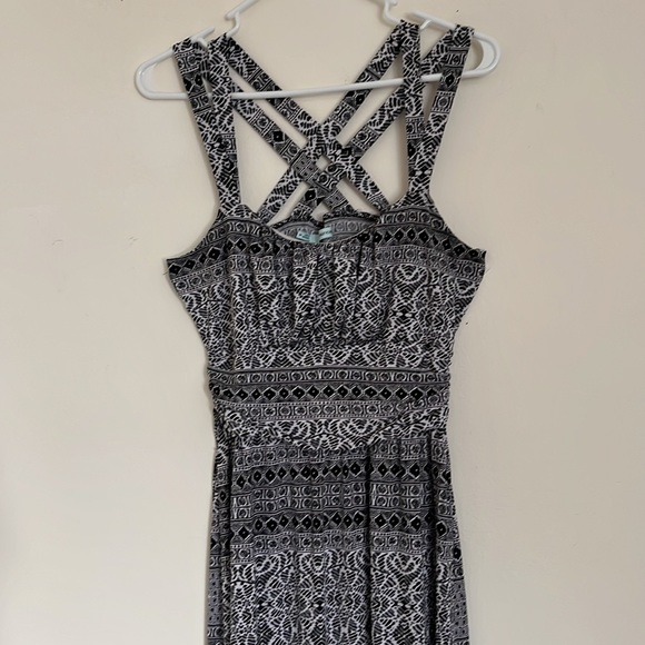 Maxi Sun Dress. Size m. - Picture 2 of 2